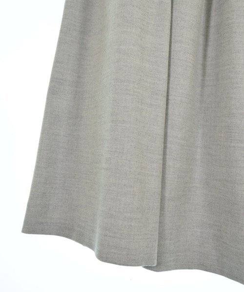 L'EQUIPE YOSHIE INABA（レキップヨシエイナバ）ロング・マキシ丈スカート グレー サイズ:40(M位) レディース/2200630366028