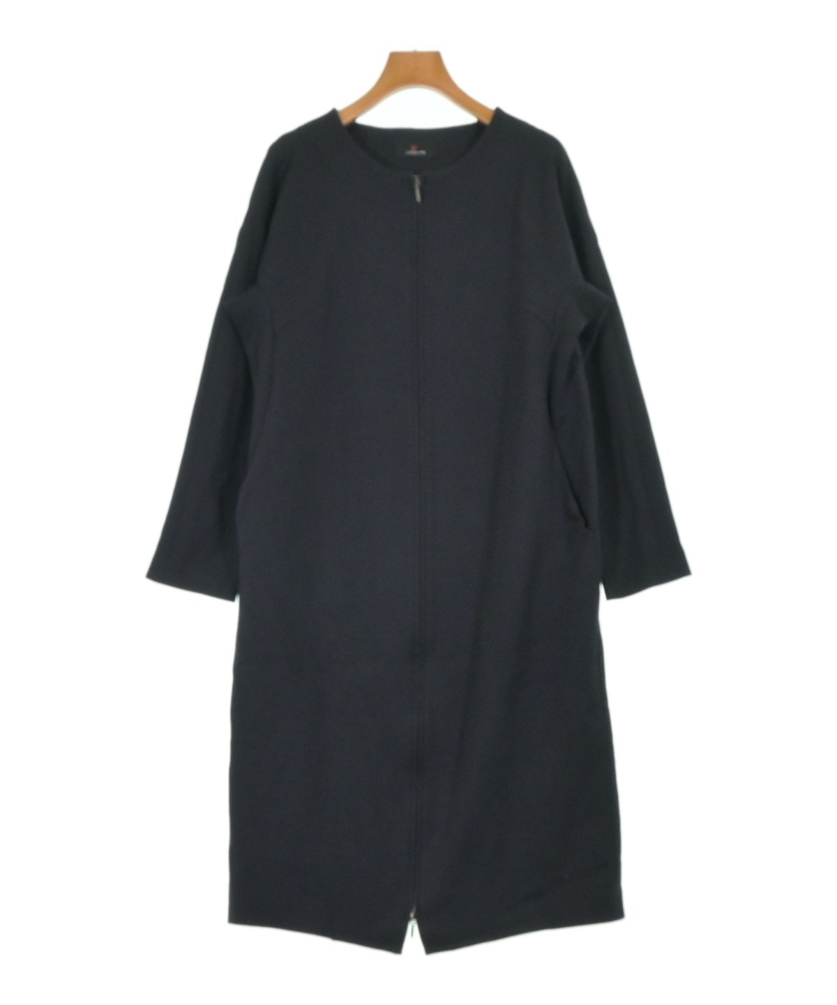 新品未使用　L′EQUIPE YOSHIE INABA　ワンピース　サイズ38 L'EQUIPE YOSHIE INABA（レキップヨシエイナバ）ワンピース 黒 サイズ