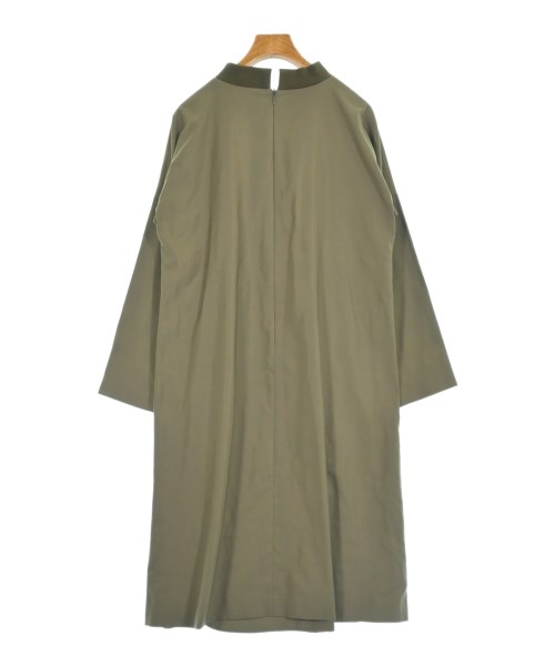 L'EQUIPE YOSHIE INABA（レキップヨシエイナバ）ワンピース カーキ サイズ:38(S位) レディース/2200632734030