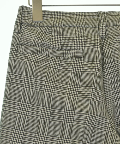 L'EQUIPE YOSHIE INABA（レキップヨシエイナバ）その他 黒 サイズ:38(S位) レディース/2200638436143