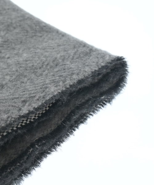 L'EQUIPE YOSHIE INABA（レキップヨシエイナバ）マフラー グレー サイズ:- レディース/2200625130092