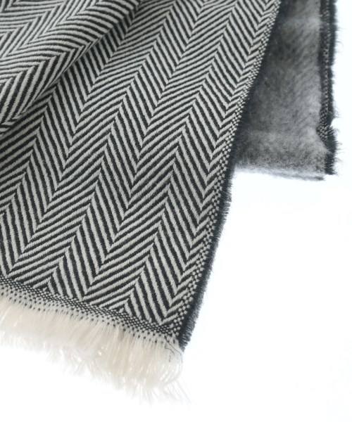 L'EQUIPE YOSHIE INABA（レキップヨシエイナバ）マフラー グレー サイズ:- レディース/2200625130092