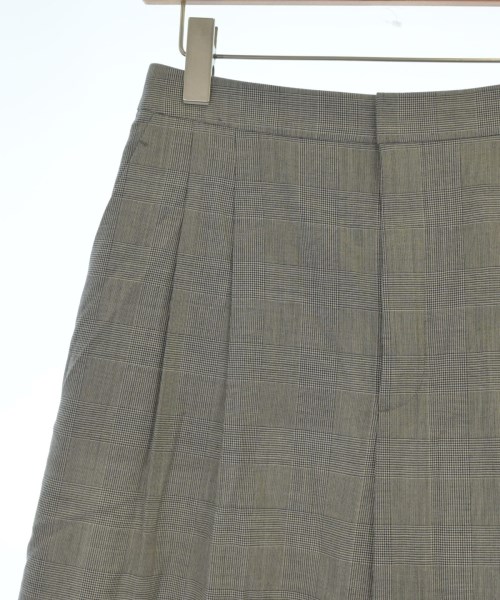 L'EQUIPE YOSHIE INABA（レキップヨシエイナバ）スラックス グレー サイズ:38(M位) レディース/2200650111042