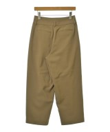 L'EQUIPE YOSHIE INABA（レキップヨシエイナバ）スラックス ベージュ サイズ:36(S位) レディース/2200650964013