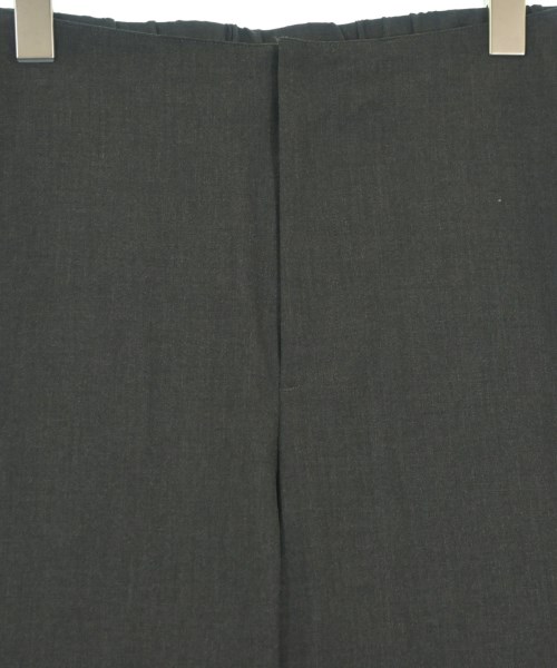 L'EQUIPE YOSHIE INABA（レキップヨシエイナバ）スラックス グレー サイズ:40(L位) レディース/2200664213152