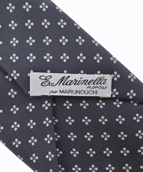 E.MARINELLA（イーマリネッラ）ネクタイ グレー サイズ:- メンズ/2200651353052