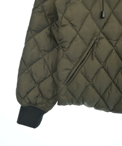ASPESI（アスペジ）ダウンジャケット/ダウンベスト カーキ サイズ:XXS メンズ/2200668617017