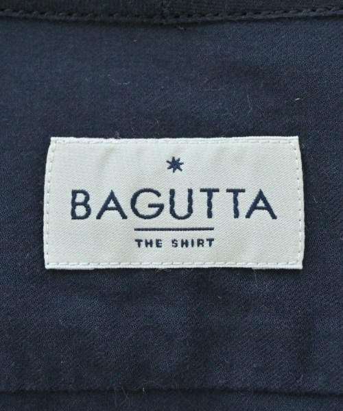 Bagutta（バグッタ）カジュアルシャツ 紺 サイズ:40(L位) メンズ/2200649101061