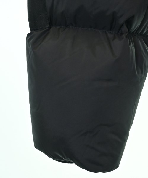 BURBERRY（バーバリー）ダウンジャケット/ダウンベスト 黒 サイズ:L メンズ/2200635993014