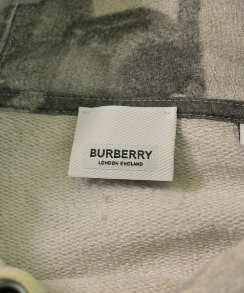 BURBERRY（バーバリー）パーカー グレー サイズ:L メンズ/2200642910097
