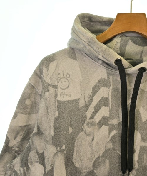 BURBERRY（バーバリー）パーカー グレー サイズ:L メンズ/2200642910097