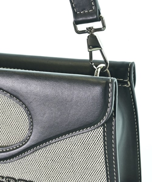 BURBERRY（バーバリー）ショルダーバッグ グレー サイズ:- メンズ/2200644566162