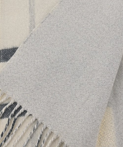 BURBERRY（バーバリー）マフラー 白 サイズ:- レディース/2200624433026