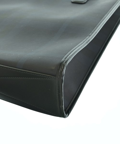 BURBERRY（バーバリー）ショルダーバッグ 紺 サイズ:- メンズ/2200675228015