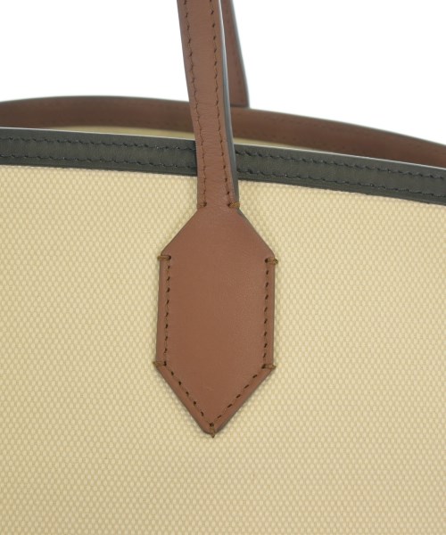 BURBERRY（バーバリー）トートバッグ 白 サイズ:- レディース/2200675388078
