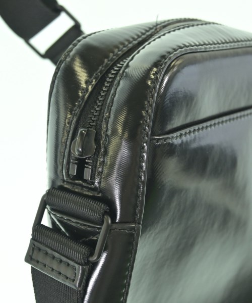 BURBERRY（バーバリー）ショルダーバッグ 黒 サイズ:- メンズ/2200682223010