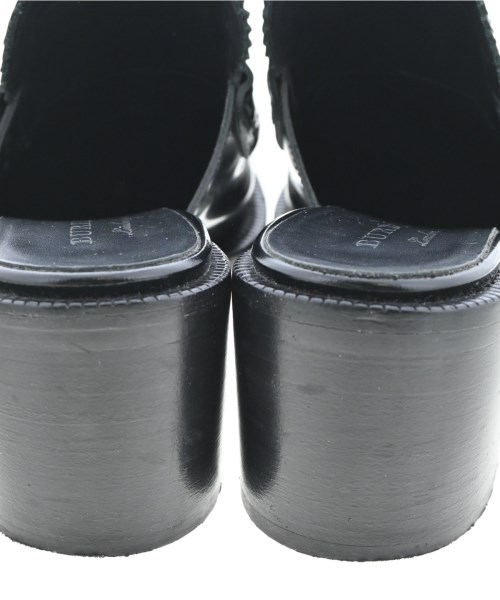BURBERRY（バーバリー）サンダル 黒 サイズ:EU37 1/2(24cm位) レディース/2200696121012
