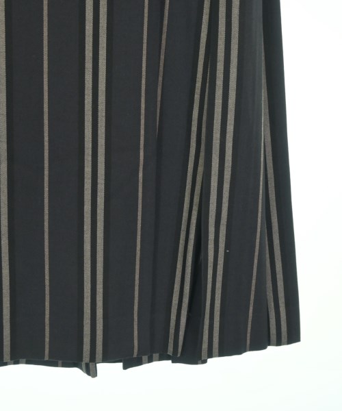 BURBERRY（バーバリー）ロング・マキシ丈スカート グレー サイズ:38(S位) レディース/2200663257171