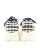 BURBERRY（バーバリー）スニーカー ベージュ サイズ:EU41(26cm位) メンズ/2200665474071