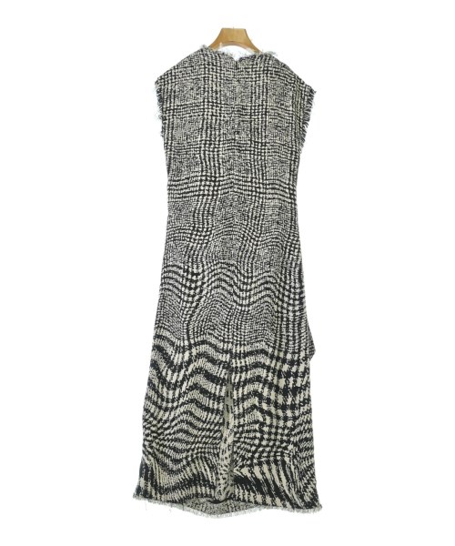 BURBERRY（バーバリー）ワンピース 黒 サイズ:38(S位) レディース/2200726683039
