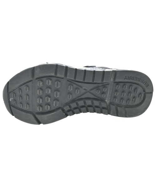 BURBERRY（バーバリー）スニーカー 黒 サイズ:EU41 1/2(26.5cm位) メンズ/2200723782179