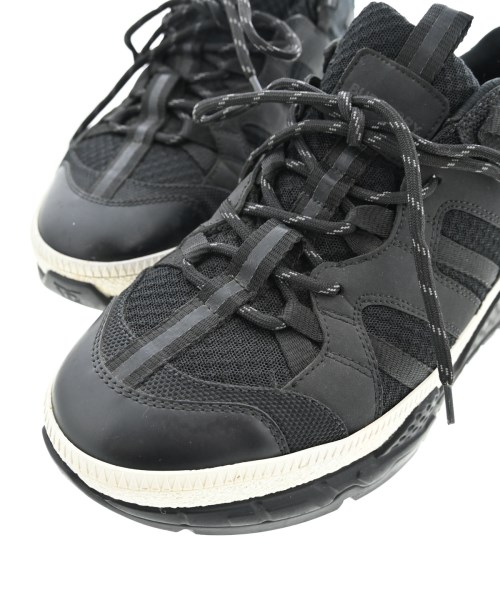BURBERRY（バーバリー）スニーカー 黒 サイズ:EU41 1/2(26.5cm位) メンズ/2200723782179