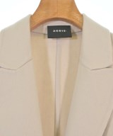 AKRIS（アクリス）その他 ベージュ サイズ:38(S位) レディース/2200675787086