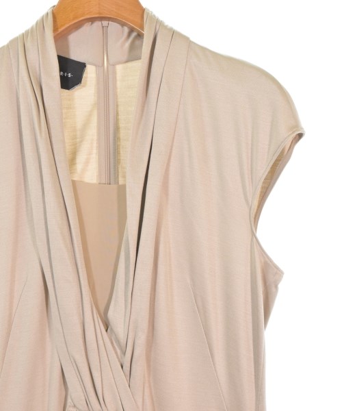 AKRIS（アクリス）ワンピース ベージュ サイズ:40(M位) レディース/2200669162042