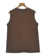 AKRIS ベスト