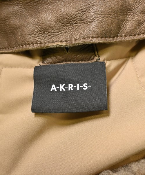 AKRIS（アクリス）その他 茶 サイズ:40(M位) レディース/2200673900036