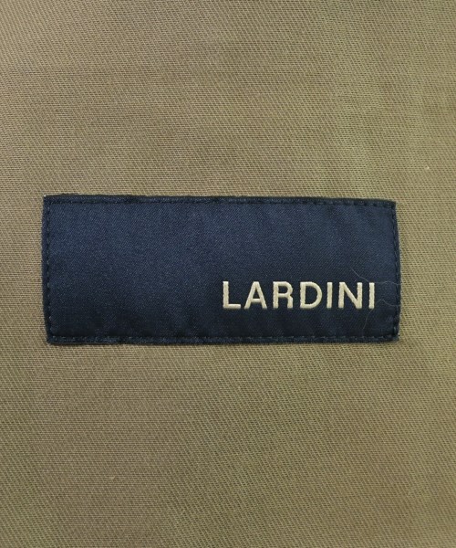 LARDINI（ラルディーニ）カジュアルシャツ ベージュ サイズ:46(M位) メンズ/2200620288033