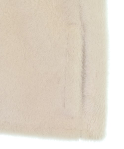 EMMETI（エンメティ）ベスト 白 サイズ:40(M位) レディース/2200622045153