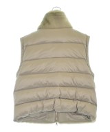 EMMETI（エンメティ）ダウンジャケット/ダウンベスト ベージュ サイズ:38(S位) レディース/2200622045160