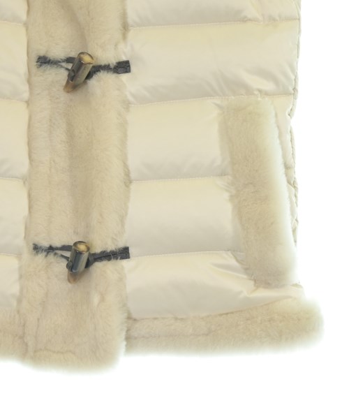 EMMETI（エンメティ）ダウンジャケット/ダウンベスト 白 サイズ:40(M位) レディース/2200622045177