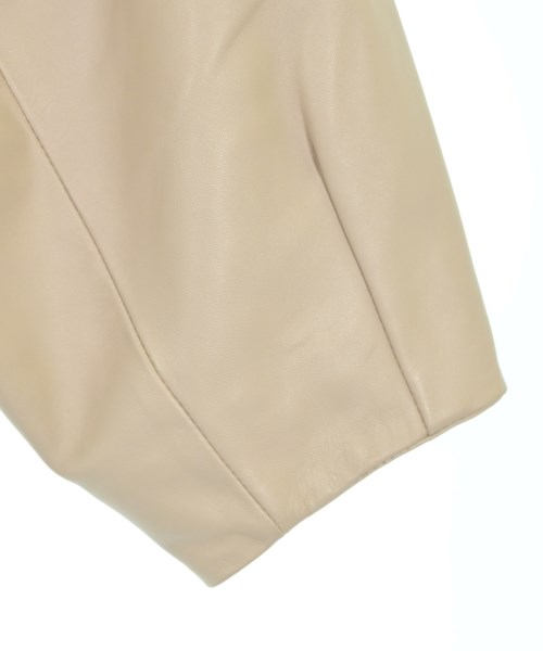 EMMETI（エンメティ）ブルゾン ベージュ サイズ:40(M位) レディース/2200622045214