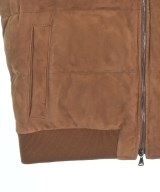 EMMETI（エンメティ）ダウンジャケット/ダウンベスト 茶 サイズ:50(XL位) メンズ/2200622045412