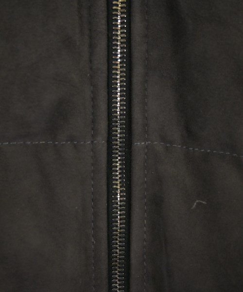 EMMETI（エンメティ）ダウンジャケット/ダウンベスト グレー サイズ:48(L位) メンズ/2200632708352