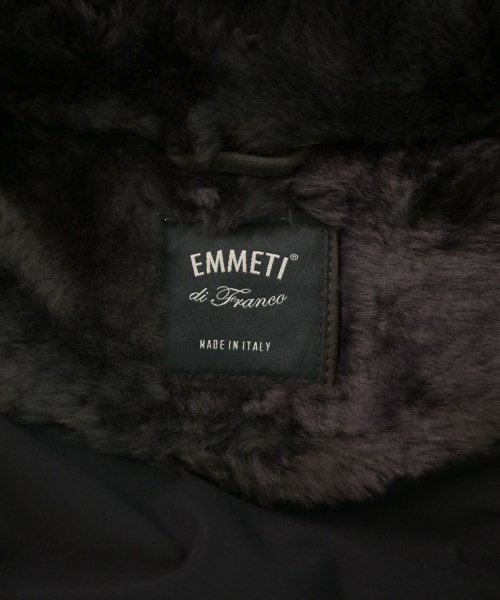 EMMETI（エンメティ）ダウンジャケット/ダウンベスト 黒 サイズ:48(L位) メンズ/2200597678028