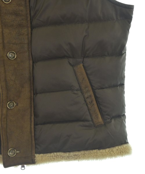 EMMETI（エンメティ）ダウンジャケット/ダウンベスト 茶 サイズ:48(L位) メンズ/2200652117066