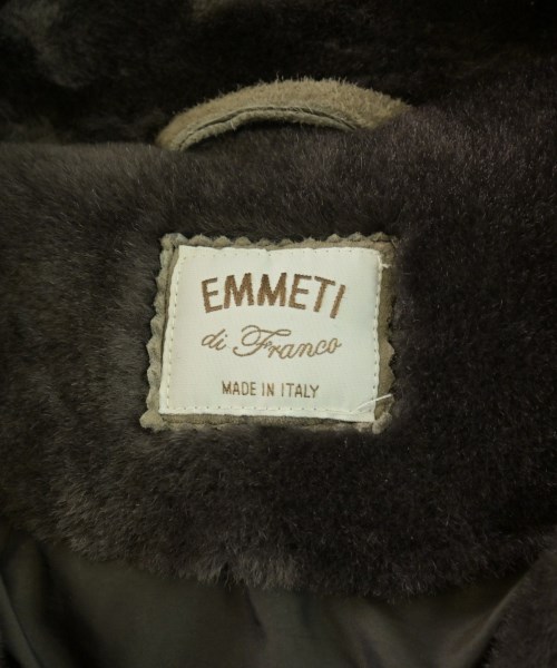 EMMETI（エンメティ）ダウンジャケット/ダウンベスト カーキ サイズ:48(L位) メンズ/2200729775038