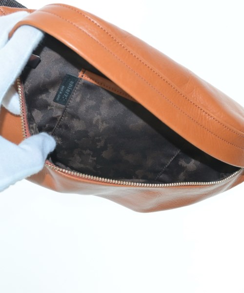 aniary（アニアリ）ショルダーバッグ オレンジ サイズ:- メンズ/2200653595320