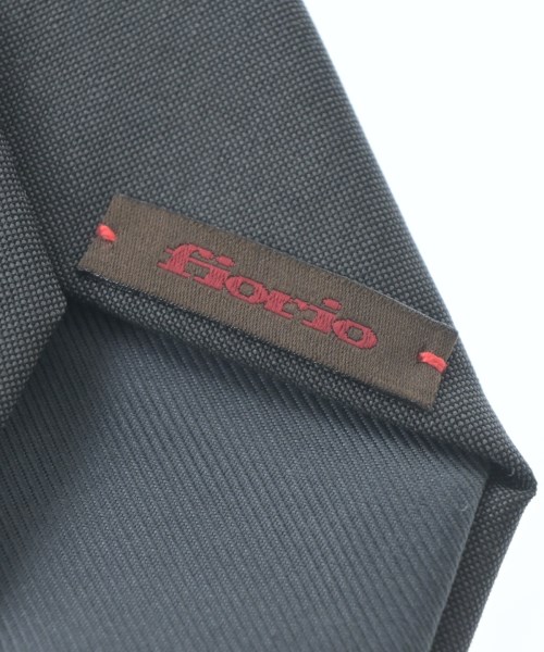 fiorio（フィオリオ）ネクタイ グレー サイズ:- メンズ/2200651870177