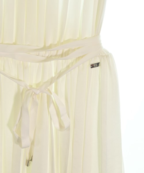 ESCADA SPORT（エスカーダースポーツ）ワンピース 白 サイズ:34(XXS位) レディース/2200672529047
