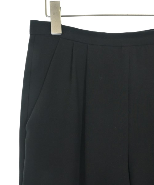 Max Mara（マックスマーラ）クロップドパンツ 黒 サイズ:38(S位) レディース/2200629459045