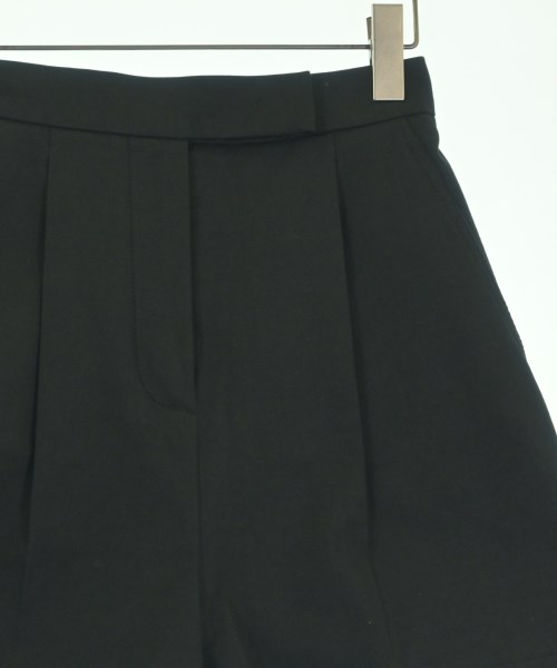 Max Mara（マックスマーラ）ショートパンツ 黒 サイズ:34(XXS位) レディース/2200628009029