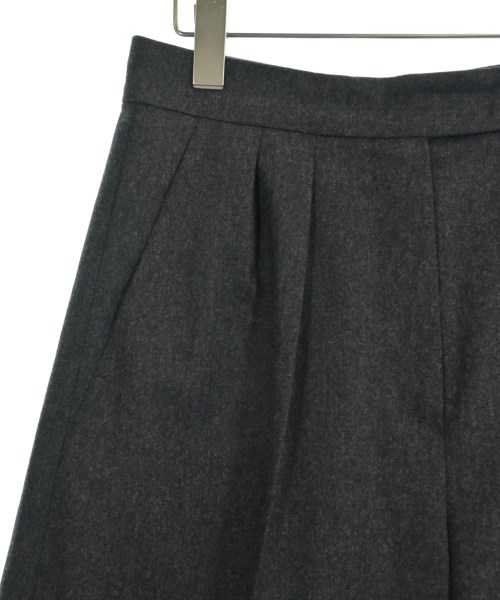 Max Mara（マックスマーラ）クロップドパンツ グレー サイズ:42(M位) レディース/2200633330019