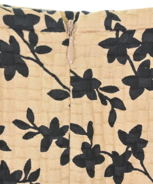 Max Mara（マックスマーラ）その他 ベージュ サイズ:38(S位) レディース/2200672579080