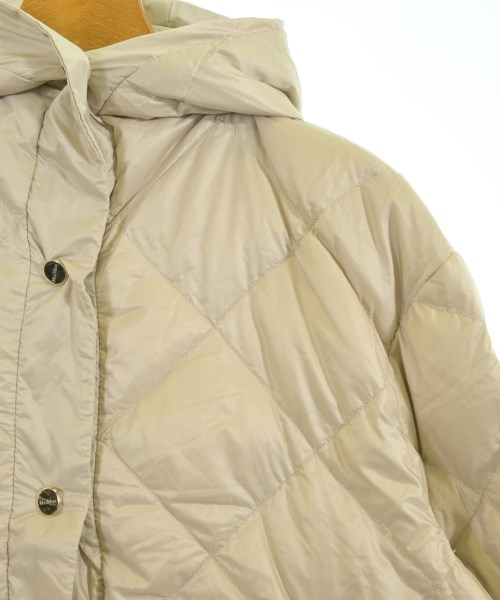Max Mara（マックスマーラ）ダウンジャケット/ダウンベスト ベージュ サイズ:40(M位) レディース/2200715001028