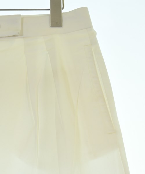 Max Mara（マックスマーラ）チノパン 白 サイズ:42(M位) レディース/2200679238102