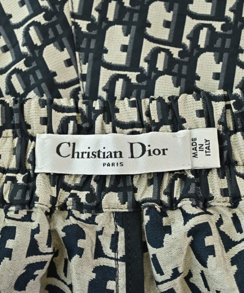 Christian Dior（クリスチャンディオール）ショートパンツ ベージュ サイズ:38(S位) レディース/2200720272314